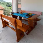 2 Bedroom Gorgeous In Feriehus Peracko Blato