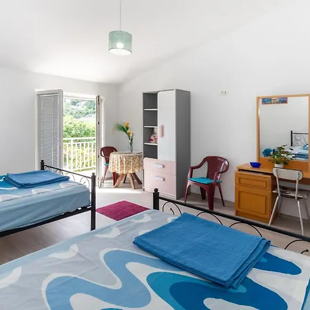 Дом отдыха 2 Bedroom Awesome In