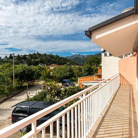 2 Bedroom Awesome In